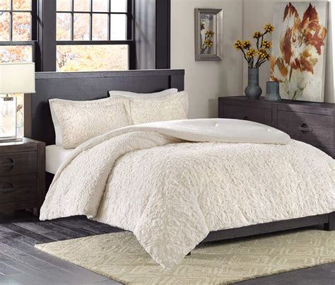 Amazon comforters queen - Smoofy Christmas Comforter Set Queen Size Metallic Snowflake Grey Velvet Christmas Bedding Set Gold Printed Pattern Luxury Warm Xmas Winter Comforter Set 3Pcs (1 Comforter, 2 Pillowcases) 240. 300+ bought in past month. $3999. FREE delivery Mon, Dec 11.